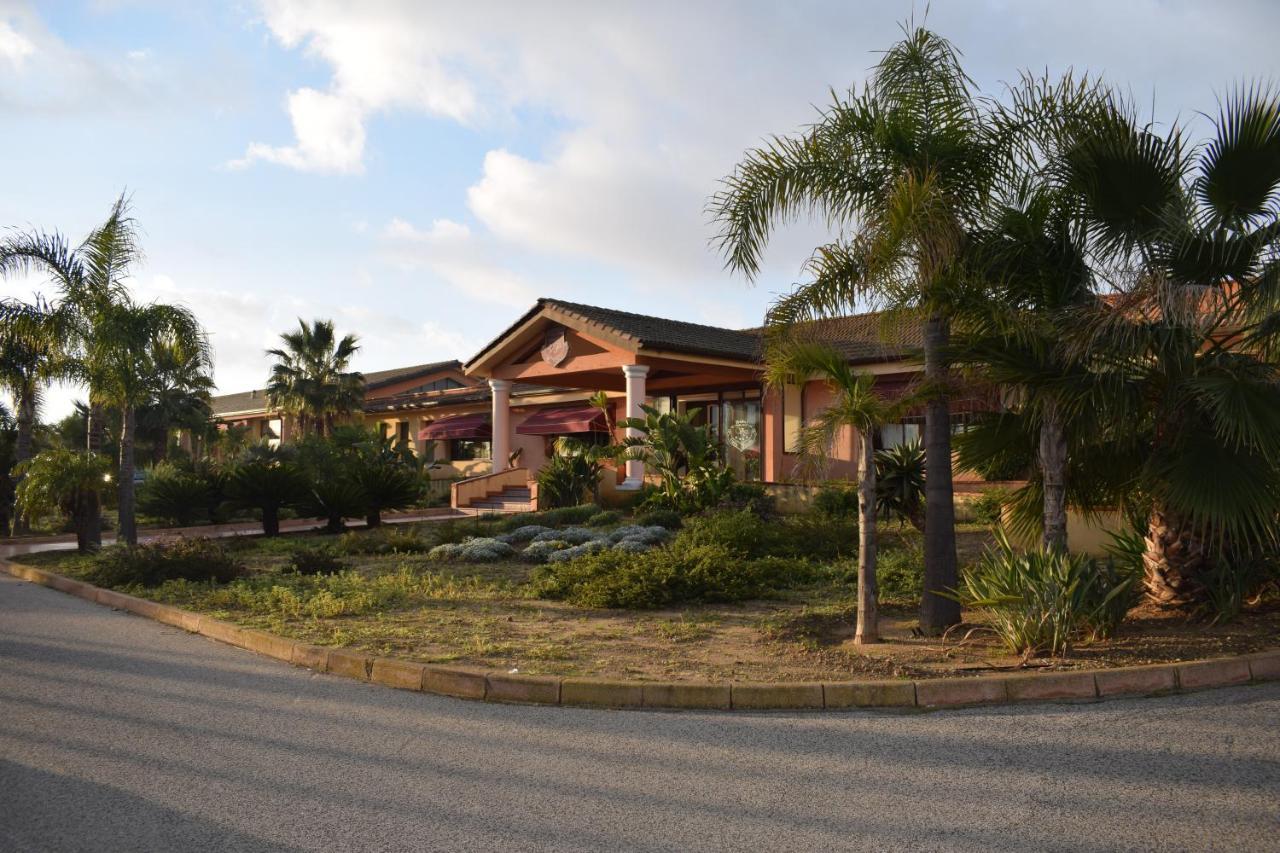 Hotel Villa Peretti Gela Εξωτερικό φωτογραφία