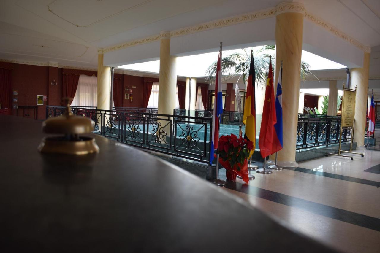 Hotel Villa Peretti Gela Εξωτερικό φωτογραφία