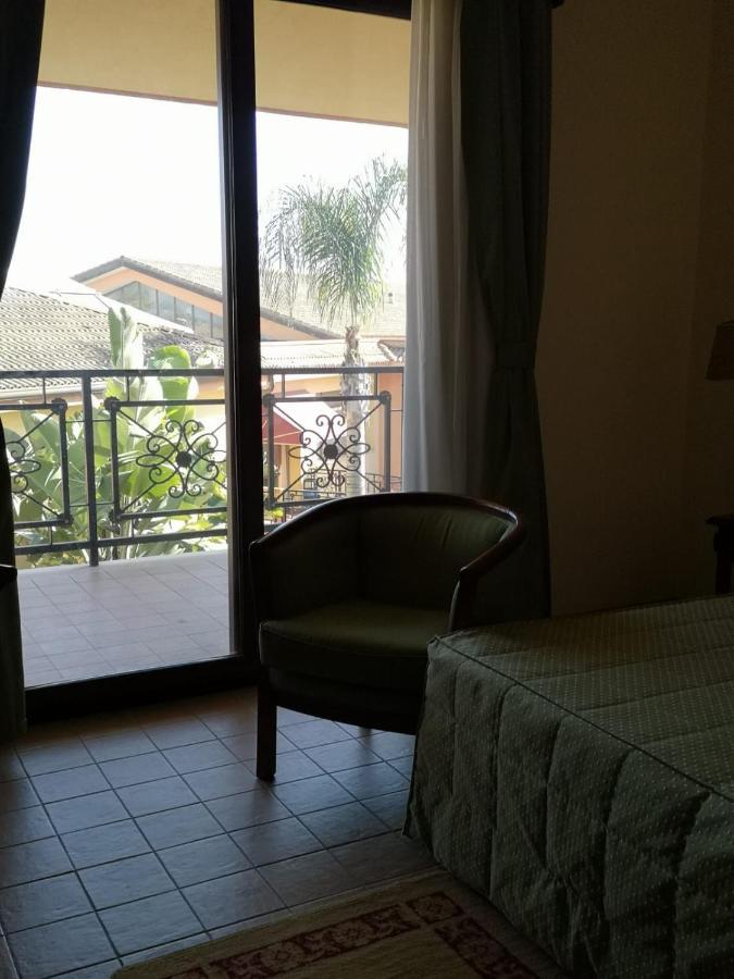 Hotel Villa Peretti Gela Εξωτερικό φωτογραφία